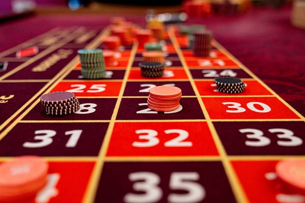 rekening mobile app showing live blackjack table and betting interface on Android phone